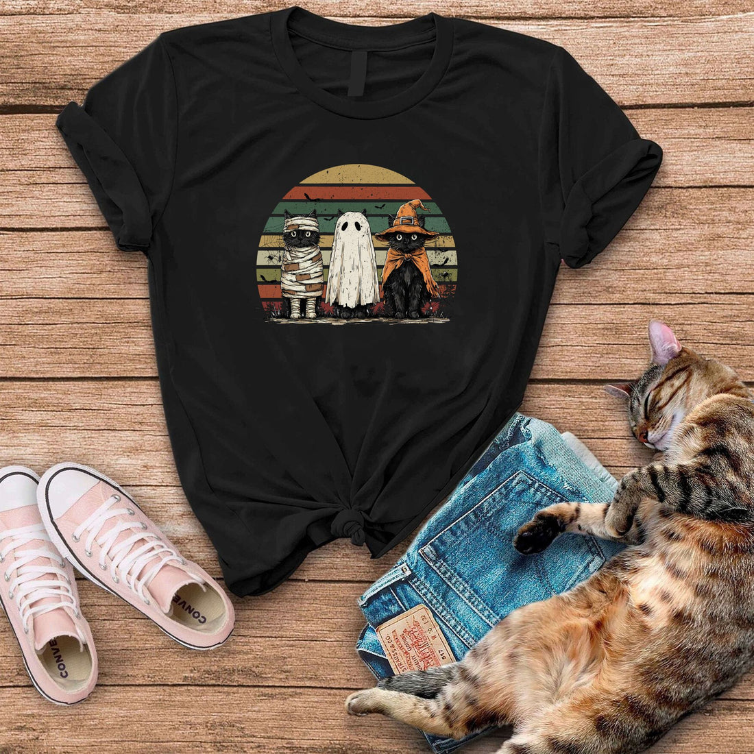Cat Ghost Witch Funny Cat Halloween T-Shirt